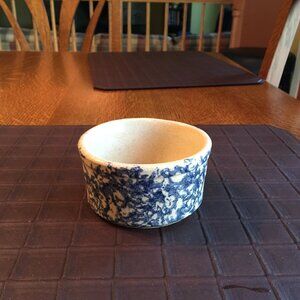 Vintage Roseville RRP Co Ohio Pottery Blue & Tan Spatterware Custard Bowl 4" x 2
